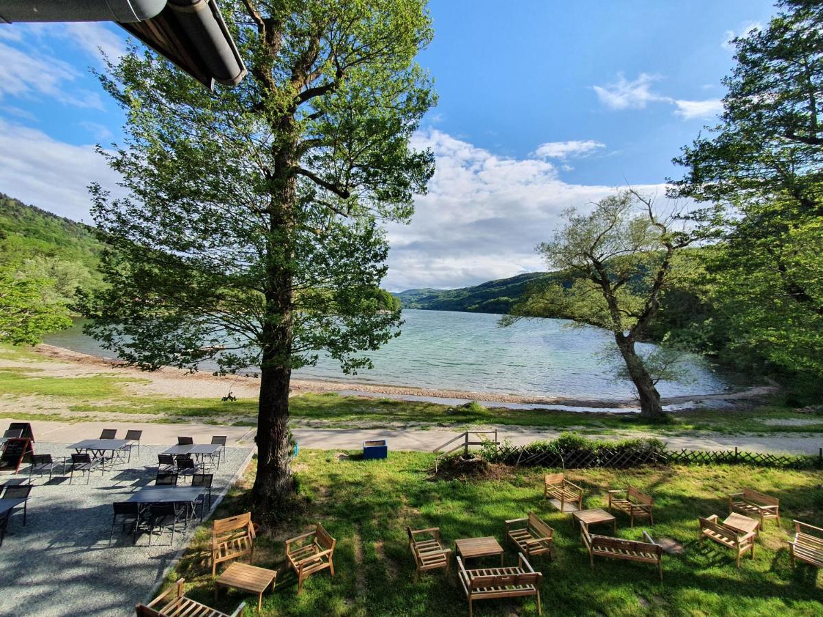 Le Grand Lac Hotel Bar Restaurant Laffrey Exteriér fotografie